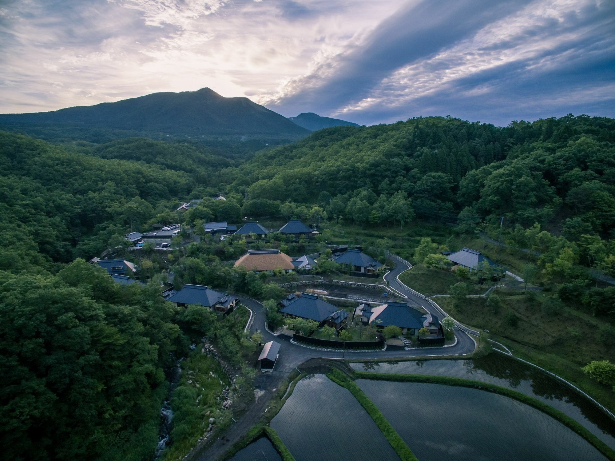 Hotel Miyama Sansou Minamioguni Exterior foto